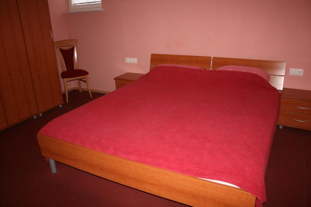 Guest House Klub Kovac Naklo Værelse billede